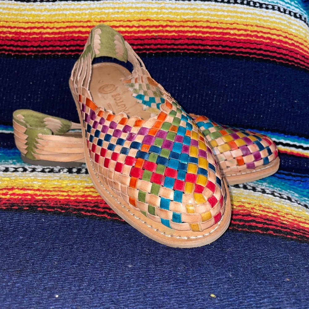 PERFECT HUARACHES